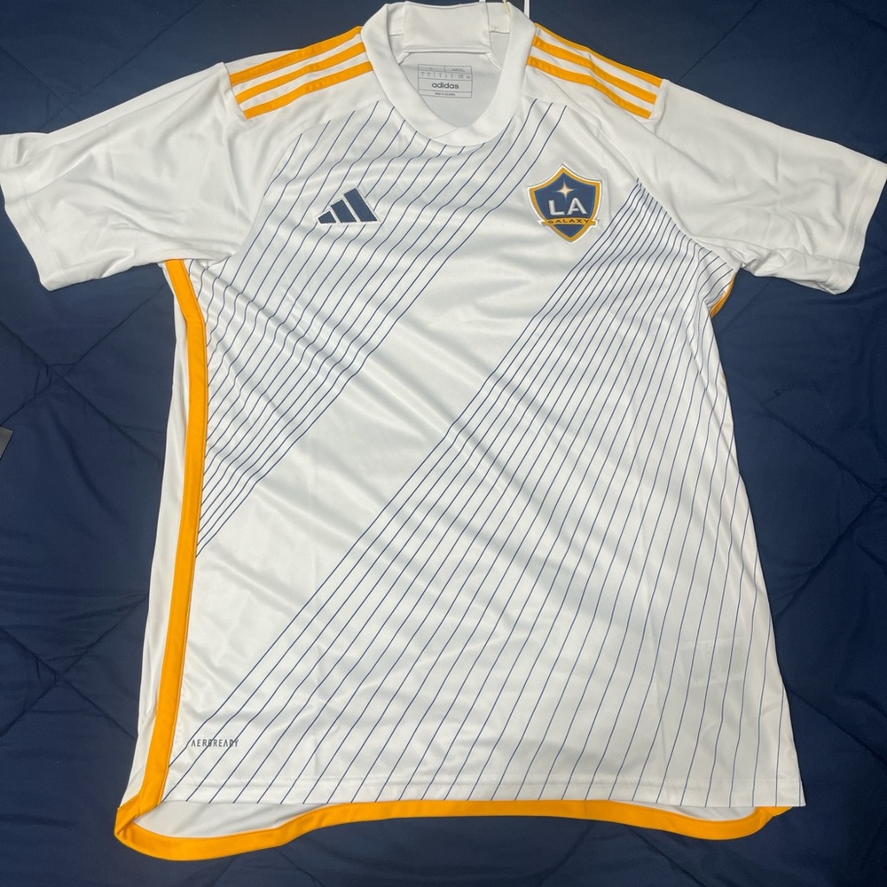 LA Galaxy White and Yellow Soccer Jersey